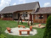 apartman ubytovanie cerveny smrek sturovo