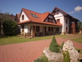 penzion dvor u luttyov hrabovo