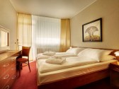 kupelny hotel rubin a smaragd dudince